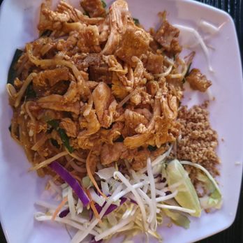 New Thai Elephant - Pad Thai - Thai Near Me - San Mateo, California New Thai Elephant - Pad Thai - Thai Near Me - San Mateo, California