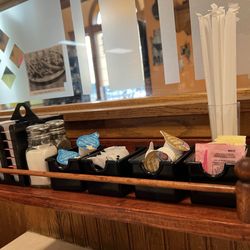 Free Range Pancake House - Neatly organized tables that are kept efficiently clean