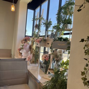 B’Lets Roastery - Beautiful decorations - Waffles Near Me - South El Monte, California B’Lets Roastery - Beautiful decorations - Waffles Near Me - South El Monte, California