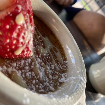 District 7 Grill - Vanilla Bean Creme Brulee Lunch (yummy) - Breakfast & Brunch Near Me - Houston, Texas District 7 Grill - Vanilla Bean Creme Brulee Lunch (yummy) - Breakfast & Brunch Near Me - Houston, Texas