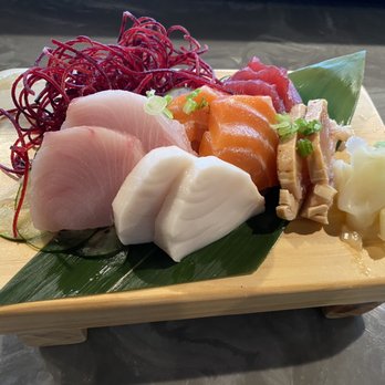 Aoi Sushi - Sashimi sampler - Japanese Near Me - Bentonville, Arkansas