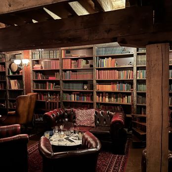 Hell or High Water - Back room - Cocktail Bars Near Me - Louisville, Kentucky