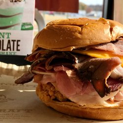 Arby's - MEAT MOUNTAIN