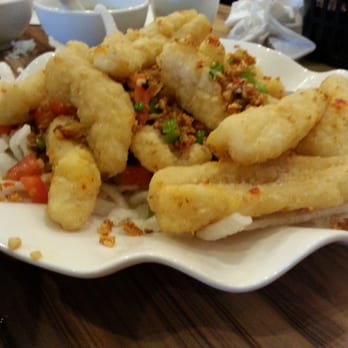 Trithis Restaurant - Fried fish - Chinese Near Me - Mississauga, Ontario