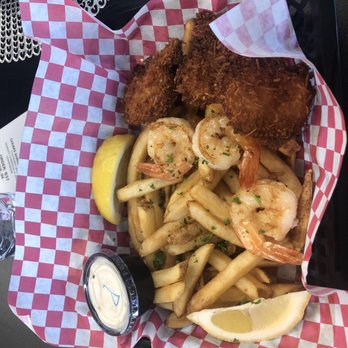 Chums Shrimp Shack - Seafood Near Me - St. Charles, Illinois