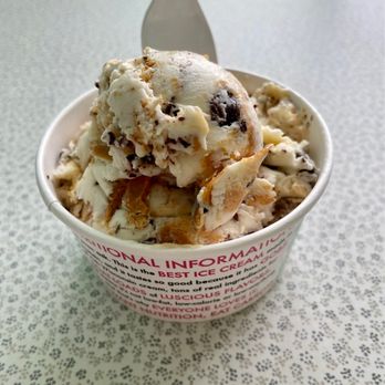 Almost Famous Popcorn - Peanut butter ice cream - Ice Cream & Frozen Yogurt Near Me - Cedar Rapids, Iowa Almost Famous Popcorn - Peanut butter ice cream - Ice Cream & Frozen Yogurt Near Me - Cedar Rapids, Iowa