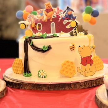 Mayu's Cakes & Bakery - Winnie the Pooh themed marble cake - Custom Cakes Near Me - Pittsburg, California Mayu's Cakes & Bakery - Winnie the Pooh themed marble cake - Custom Cakes Near Me - Pittsburg, California