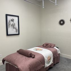 Phoenix Earth Massage Therapy