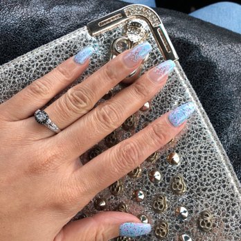 MetroWest Nails & Spa - Baby Blue Pink Acrylic Color Powder #630 with nail tech TEE - Nail Salons Near Me - Orlando, Florida