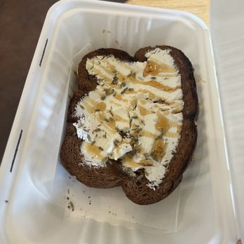 Bixby Joe - Lavender goat cheese with honey - Coffee & Tea Near Me - Long Beach, California