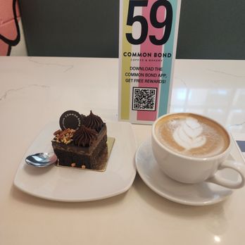 Common Bond Bistro & Bakery - I just stepped in for a small coffee and maybe a little bit classic treat.They do have a extensive meal menu. - Cafes Near Me - Houston, Texas