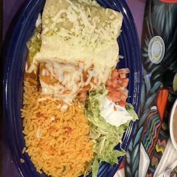 El Rancho Viejo - Beef, cheese and chicken enchiladas platter. - Mexican Near Me - South Bend, Indiana El Rancho Viejo - Beef, cheese and chicken enchiladas platter. - Mexican Near Me - South Bend, Indiana