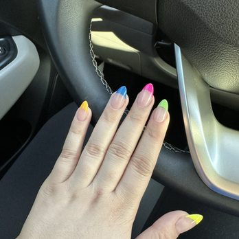2EM Nail Place - Nail Salons Near Me - Irvine, California
