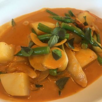 True Food Kitchen - Panang Spicy Curry - Vegetarian Near Me - Pasadena, California True Food Kitchen - Panang Spicy Curry - Vegetarian Near Me - Pasadena, California