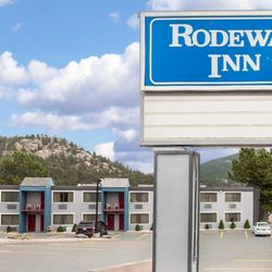 Rodeway Inn Closed 31 Photos 22 Reviews Hotels 1701