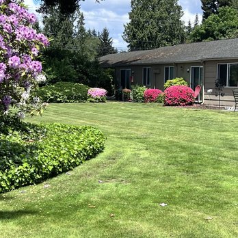 Wishing Well - Apartments Near Me - Marysville, Washington