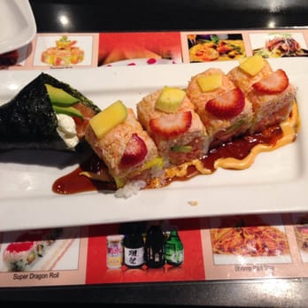Kado Syosset - Kado Roll and Philadelphia hand roll were one of many rolls ordered. It was on point! Touché touché - Asian Fusion Near Me - Syosset, New York