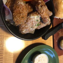 East Side Mario's - Parmesan garlic wings