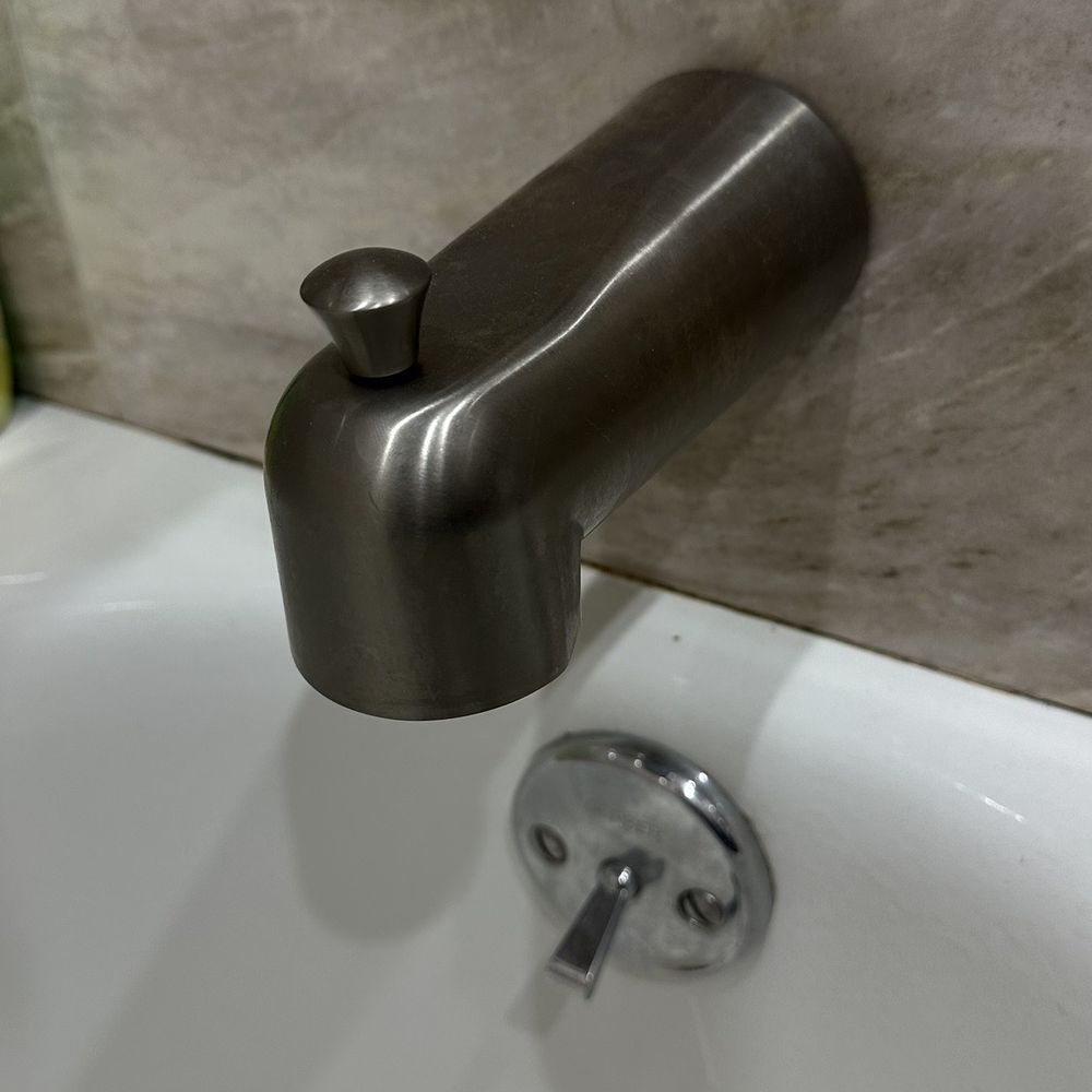 Bathroom faucet Bathroom faucet