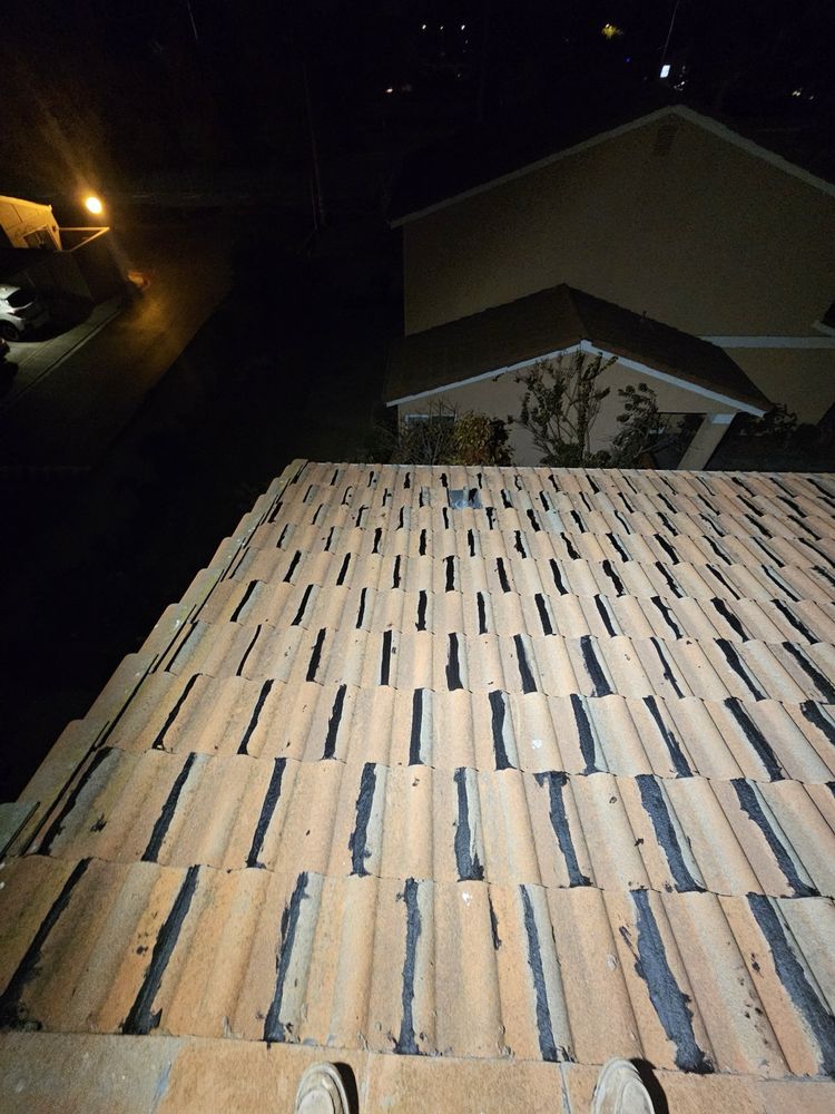 Slide of G Roofing Repair