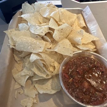 Mojo's Tacos - Tollgate - Warm tortilla chips with salsa - Tacos Near Me - Thompson's Station, Tennessee Mojo's Tacos - Tollgate - Warm tortilla chips with salsa - Tacos Near Me - Thompson's Station, Tennessee