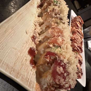 Mikimoto - Deluxe Roll - Japanese Near Me - New Orleans, Louisiana Mikimoto - Deluxe Roll - Japanese Near Me - New Orleans, Louisiana