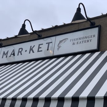 MARKET Seafood Eatery - Seafood Near Me - Edmonds, Washington