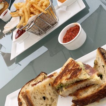 180blu - Grilled cheese and truffle fries - Cocktail Bars Near Me - Dana Point, California