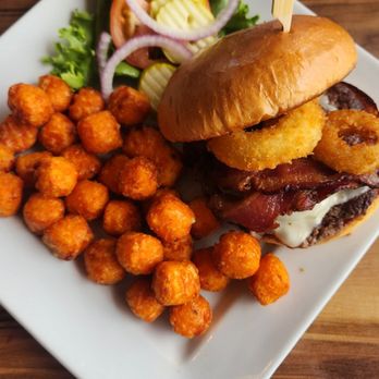 Sunglow Restaurant - Sunglow Burger - Cafes Near Me - Bicknell, Utah