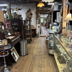 Old Stone Mill Antiques & Treasures