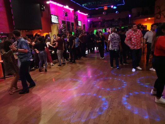 ALBERTO’S NIGHT CLUB - Updated August 2024 - 75 Photos & 147 Reviews