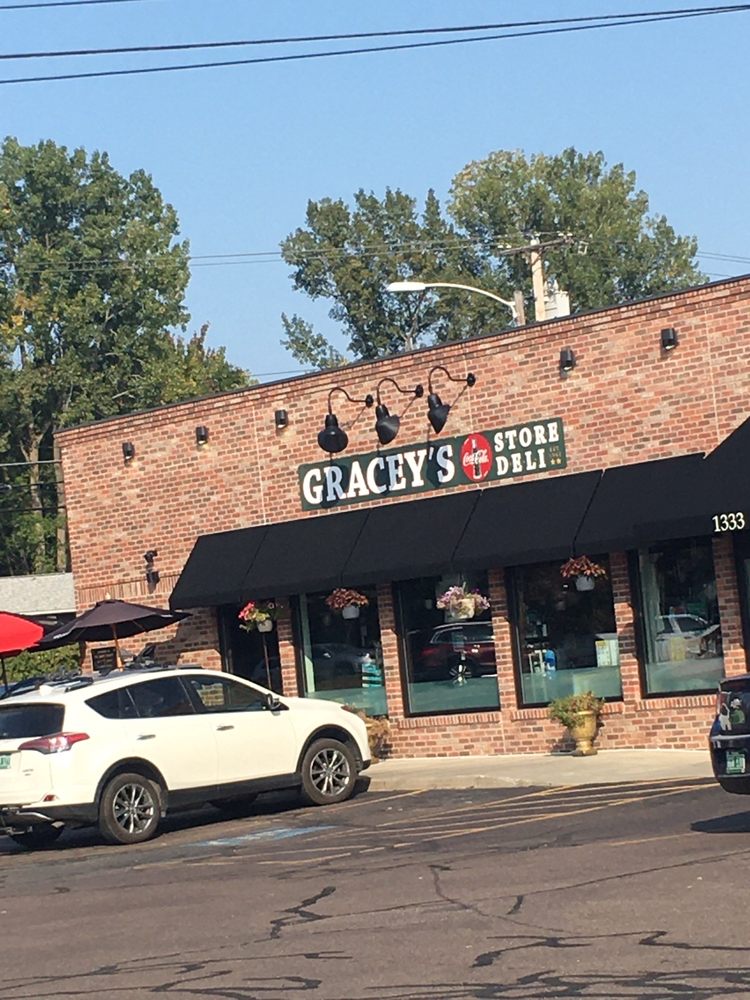 GRACEY’S STORE & DELI Updated September 2024 1333 Williston Rd