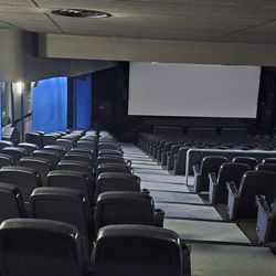 Cines Callao - Theater
