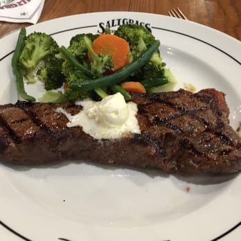 Saltgrass Steak House - Medium rare with mixed veg - Steakhouses Near Me - Irving, Texas Saltgrass Steak House - Medium rare with mixed veg - Steakhouses Near Me - Irving, Texas