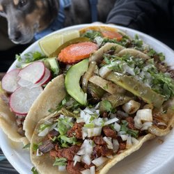 Carne Asada, Al pastor and cabeza tacos