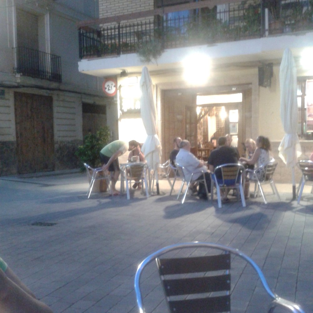 The 10 Best Places near Calles, Valencia - Last Updated December 2025 - Yelp