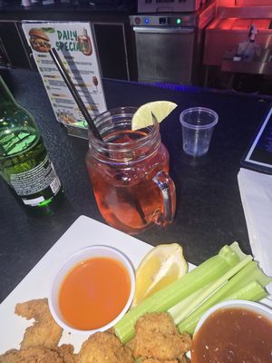 Birdies Sports Bar & Grill by null