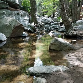 Heart Rock - Hiking Near Me - Crestline, California