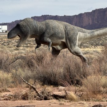 Moab Giants - Learned that T-Rex weighed 16,000 pds! What! That's crazy. - Cafes Near Me - Moab, Utah