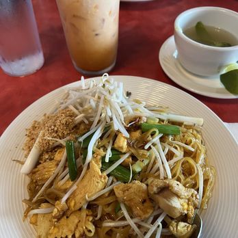 Thai Breeze Bistro - Chicken pad thai - Thai Near Me - Phoenix, Arizona Thai Breeze Bistro - Chicken pad thai - Thai Near Me - Phoenix, Arizona