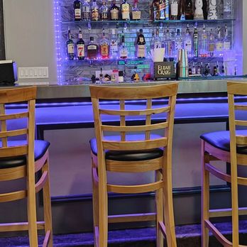 West Side Bar & Grill - Newly renovated bar - Hawaiian Near Me - Kapolei, Hawaii West Side Bar & Grill - Newly renovated bar - Hawaiian Near Me - Kapolei, Hawaii