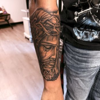 Divine Spark Tattoo Studio - Tattoo Near Me - Crossville, Alabama Divine Spark Tattoo Studio - Tattoo Near Me - Crossville, Alabama
