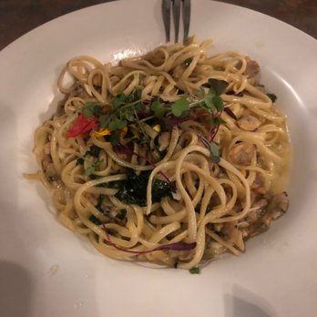 Pizzaioli - Linguine and clams - Italian Near Me - Chino, California Pizzaioli - Linguine and clams - Italian Near Me - Chino, California