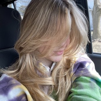 Taylor Reese - Blonde hair with curtain bang lots of body - Hair Salons Near Me - Highland Park, Illinois Taylor Reese - Blonde hair with curtain bang lots of body - Hair Salons Near Me - Highland Park, Illinois