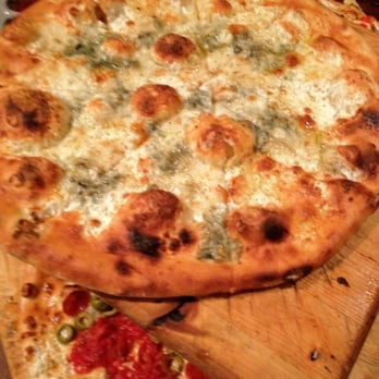 Urban Crust - Quattro Formaggi - Pizza Near Me - Plano, Texas