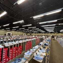 DSW Designer Shoe Warehouse