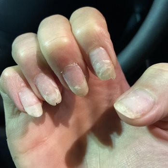 Camelback Nail Bar - Nail Salons Near Me - Phoenix, Arizona