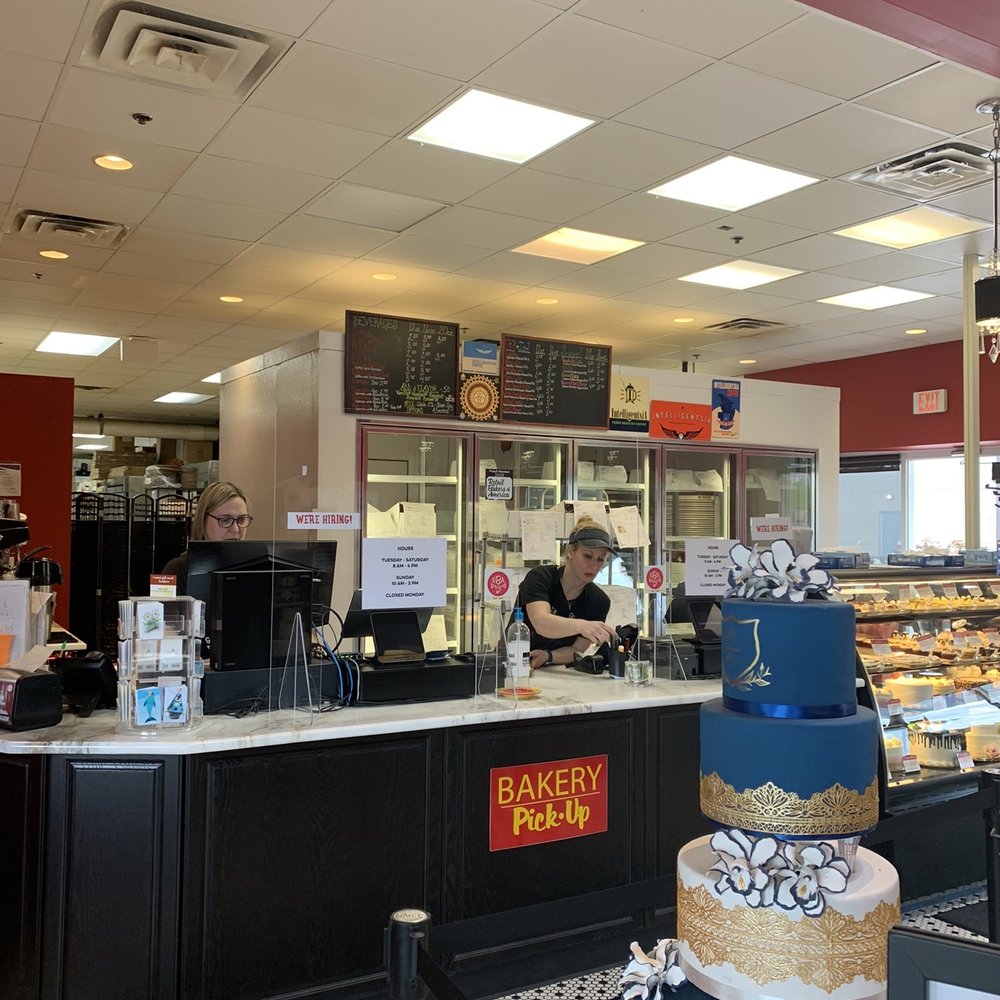 Creative Cakes Bakery - Bakeries Near Me - Tinley Park, Illinois Creative Cakes Bakery - Bakeries Near Me - Tinley Park, Illinois