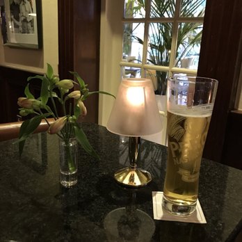 Hayfield Manor - Hotels Near Me - Cork City, Colorado