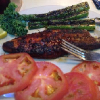 Moondog Seaside Eatery - Seafood Near Me - Fulton, Texas